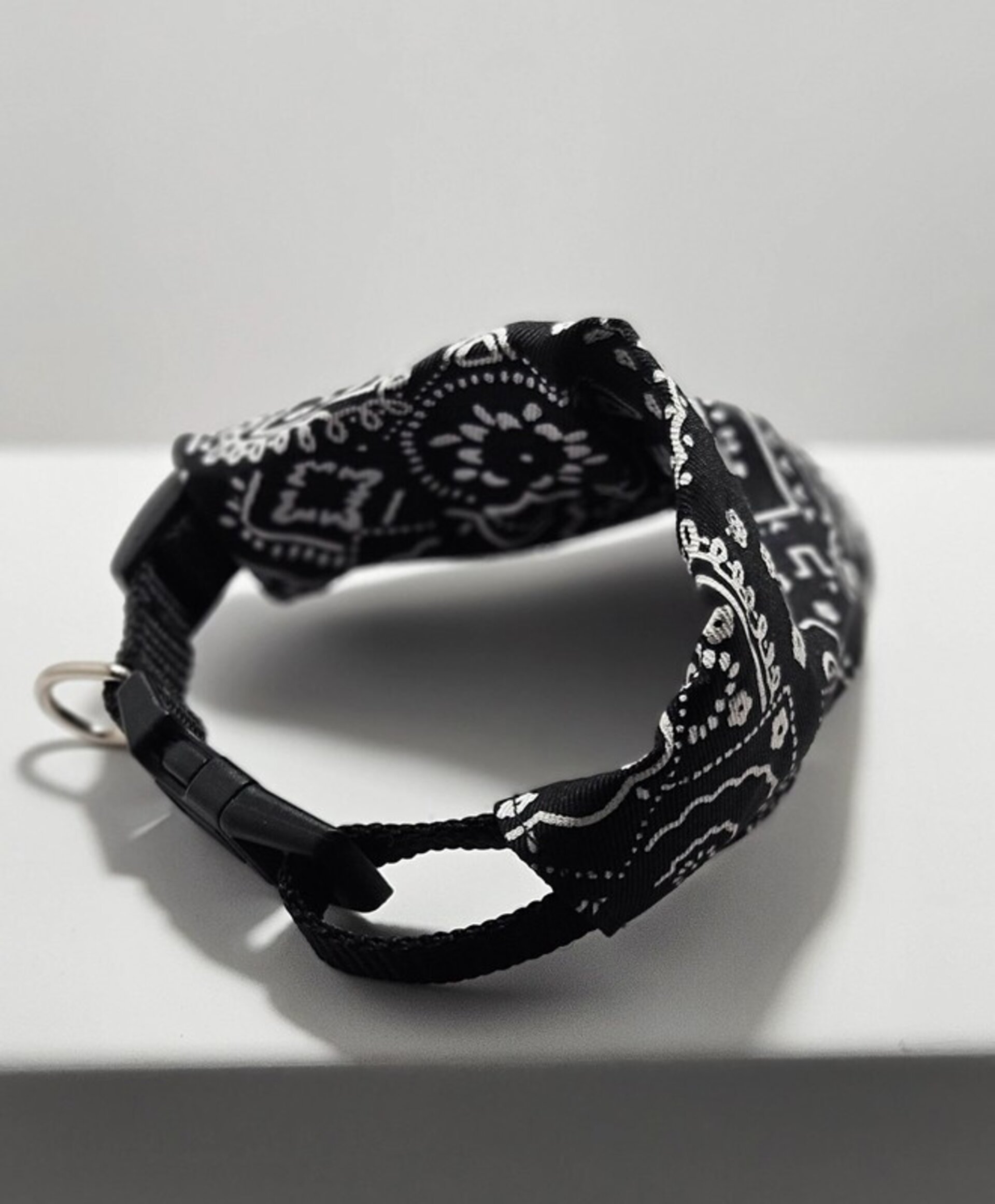 Collar con pañuelo - 2
