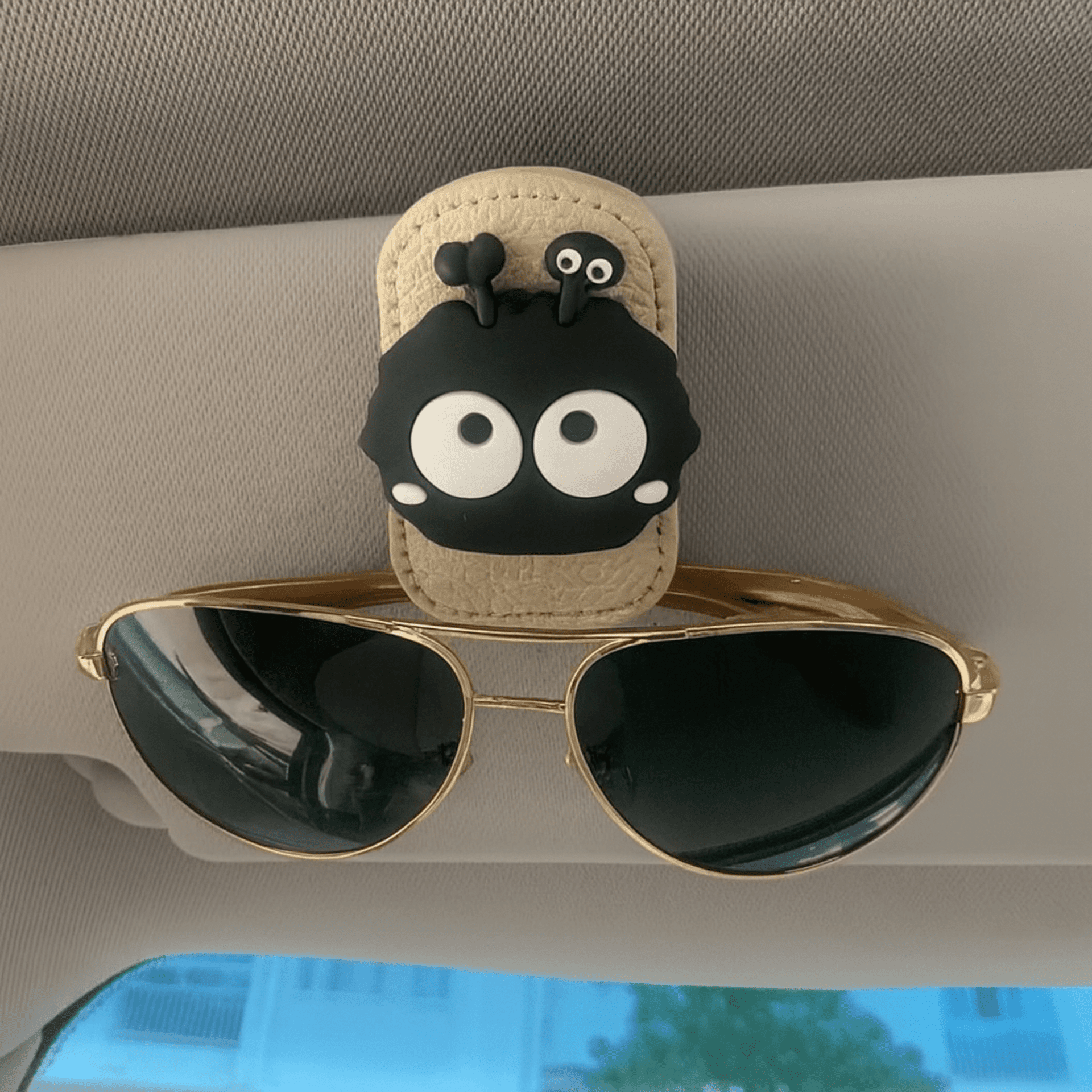 Clip magnético para gafas de sol en el coche – Diseño Elfo - 4