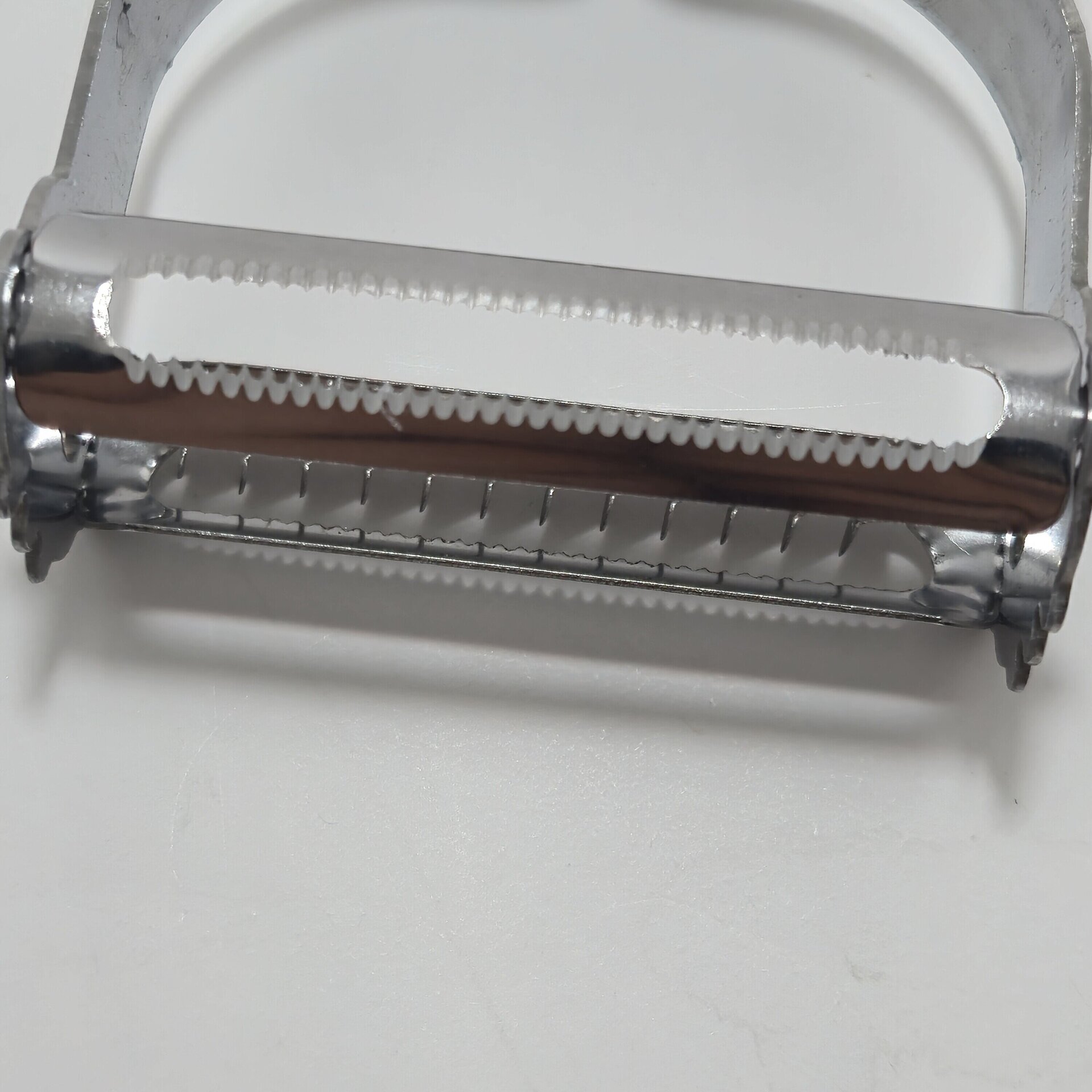 Pelador de Verduras y Frutas | Alta Resistencia - 3