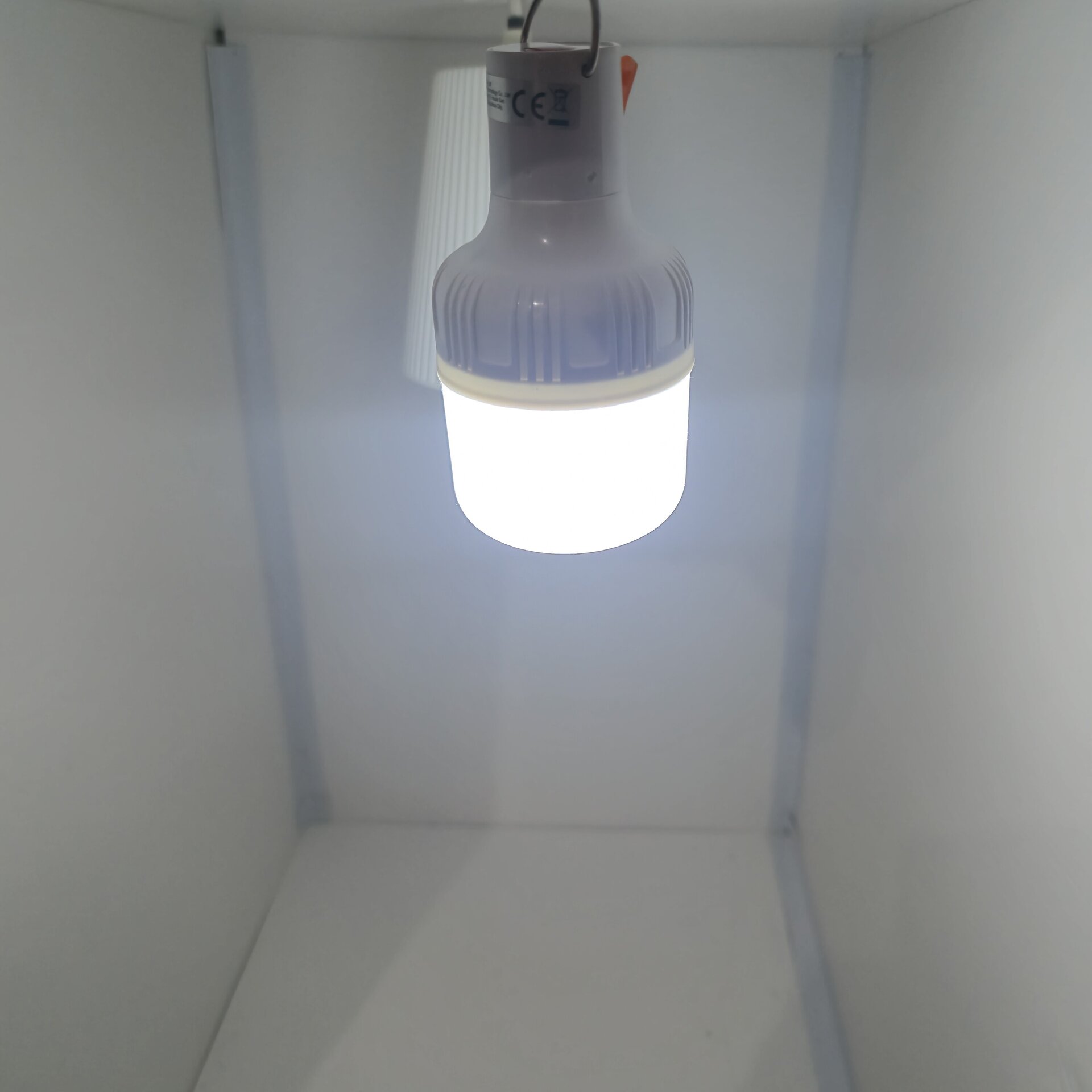 Bombilla LED recargable - 4